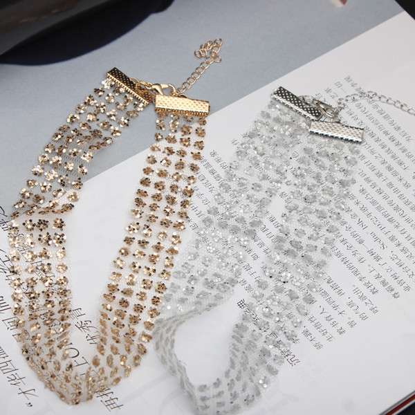 Colier modern de dama de culoare auriu si argintiu