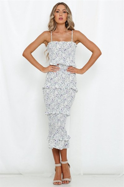 Rochie elegantă de damă cu bretele subțiri cu model alb și floral