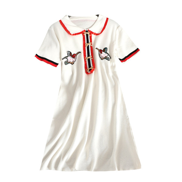 Rochie moderna de dama cu guler si broderie alb-negru