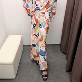 Pantaloni de damă lungi și largi, cu talie și model standard