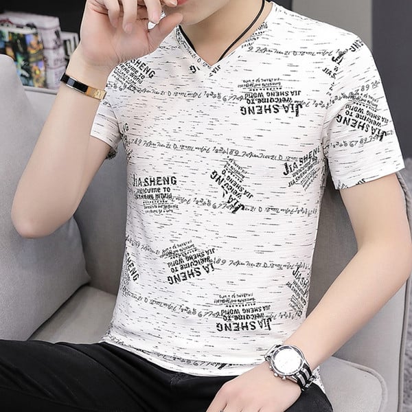 Tricou modern pentru bărbați cu inscripții și decolteu în V