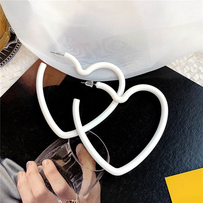 Cercei de damă în formă de inimă în patru culori