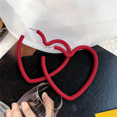 Cercei de damă în formă de inimă în patru culori