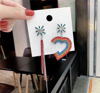 Cercei moderni de dama cu pietre - doua modele