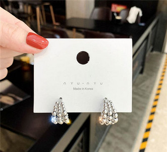 Aktuális női fülbevaló - arany és ezüst színben