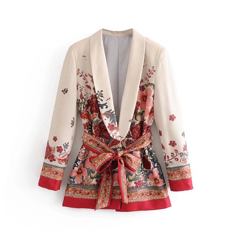Елегантно дамско сако с флорален десен и колан на талията