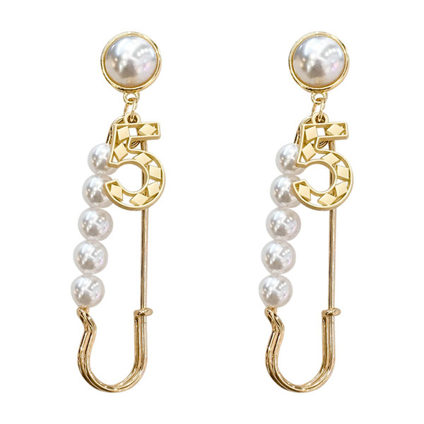 Cercei lungi de dama - de culoare aurie cu perle