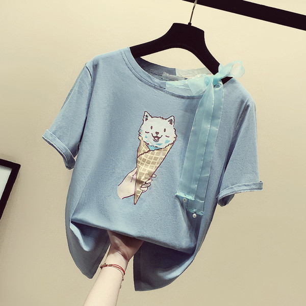 Új modell női póló rátéttel és szalaggal több színben