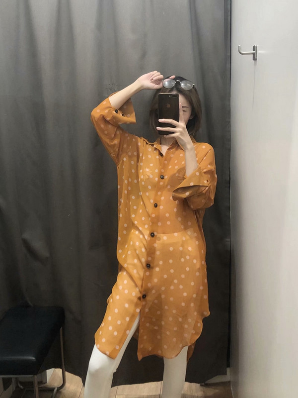 Cămașă lungă de tul de damă cu mâneci lungi de culoare maro