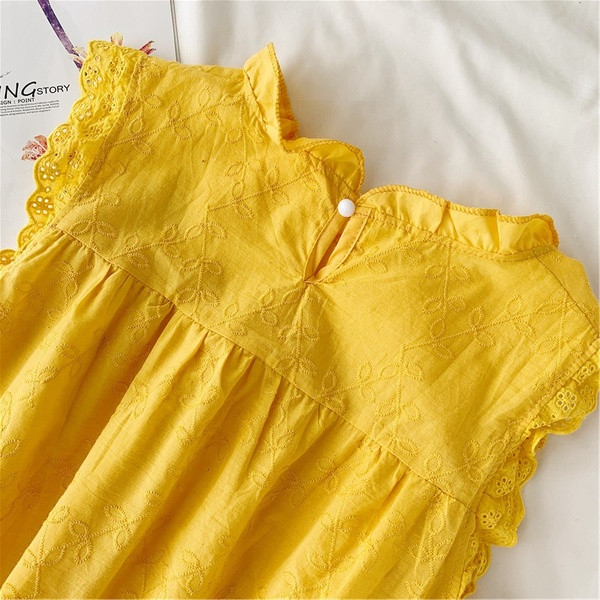 Bluză de damă elegantă cu broderie în galben