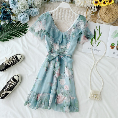 Стилна дамска рокля с къс ръкав и цветен принт