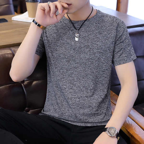 Tricou casual barbatesc in mai multe culori cu decolteu O