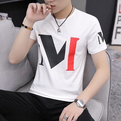 Мъжка модерна тениска в четири цвята с апликация