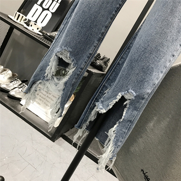 Blugi moderni de dama cu motive rupte si marimi pana la 5XL in albastru