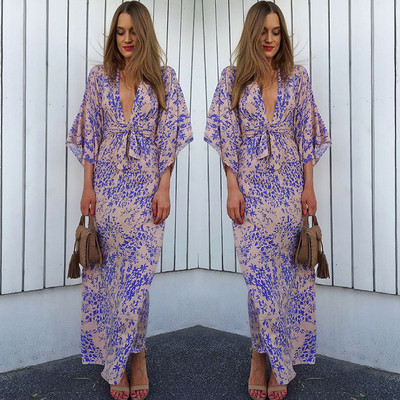 Rochie lunga de dama cu decolteu in V adanc in mai multe culori