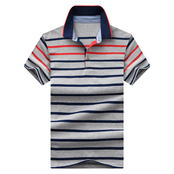 Tricou bărbătesc cu dungi în trei culori cu nasturi