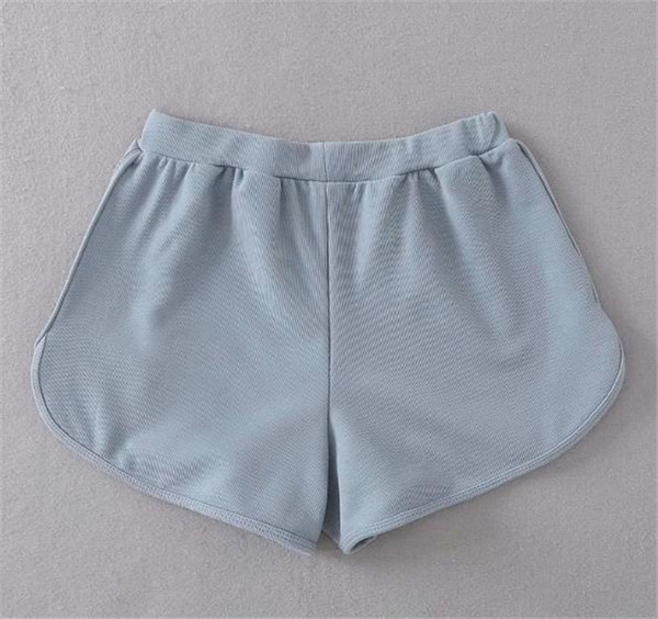 Pantaloni scurți casual model uni în mai multe culori