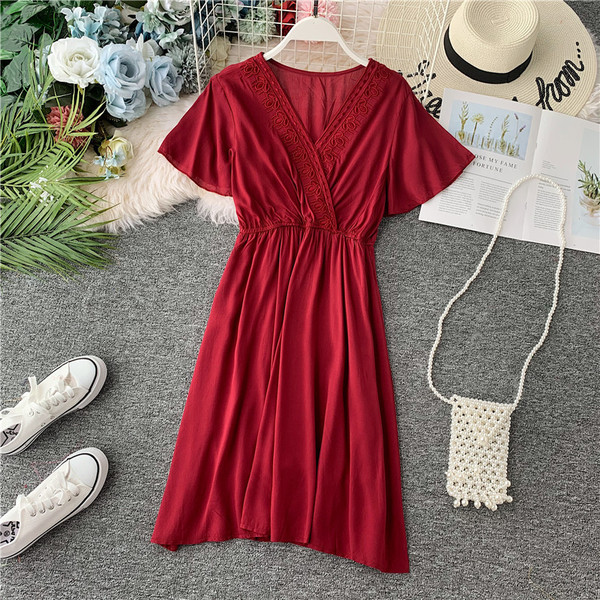 Rochie casual de dama cu maneci scurte si broderie in diferite culori