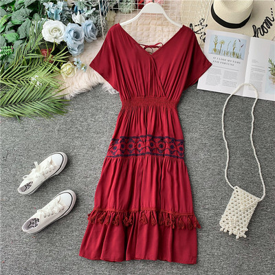 Rochie casual de dama cu maneci scurte si broderie cu ciucuri