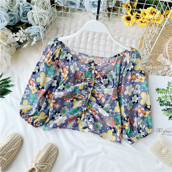 Bluza scurta dama casual cu maneci 3/4 si model floral