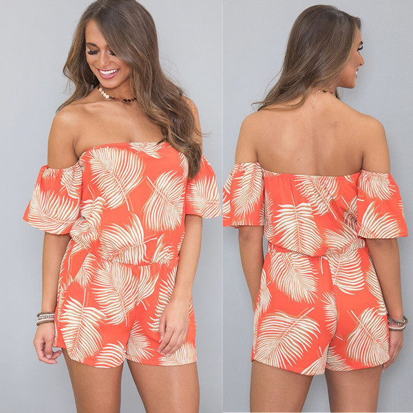 Μοντέρνα γυναικεία ολόσωμη φόρμα  με γυμνούς ώμους