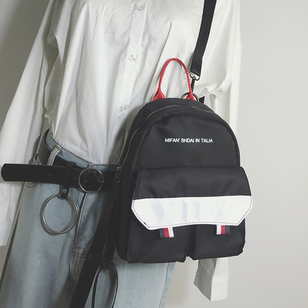 Rucsac de zi cu zi pentru femei cu inscripție și buzunare frontale în mai multe culori