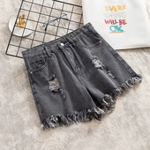 Pantaloni scurți eleganti de damă, cu motiv rupt și talie înaltă