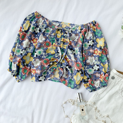 Bluza scurta de dama cu model floral in trei culori