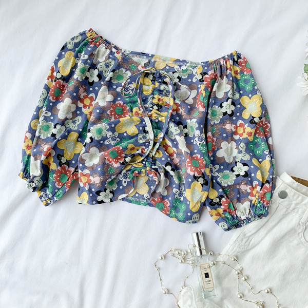 Bluza scurta de dama cu model floral in trei culori