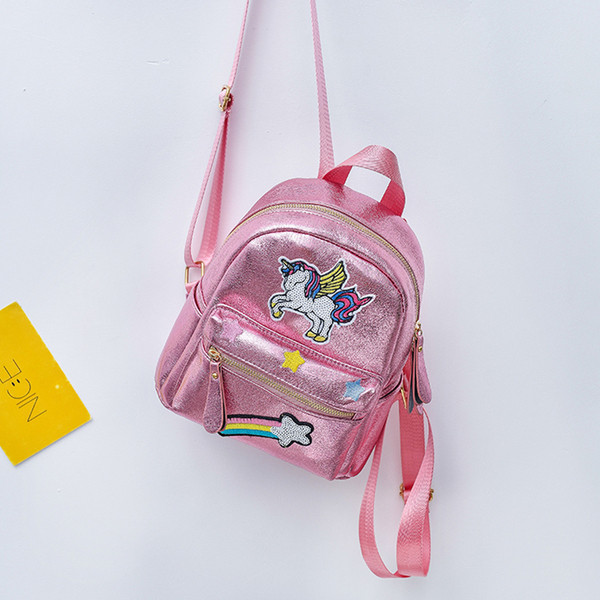 Rucsac modern de dama cu paiete in roz, albastru si alb