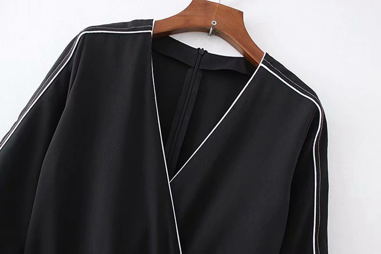 Casual γυναικεία ολόσωμη φόρμα  με κοντό μανίκι με ζώνη μέσης και μέσης σε μαύρο χρώμα