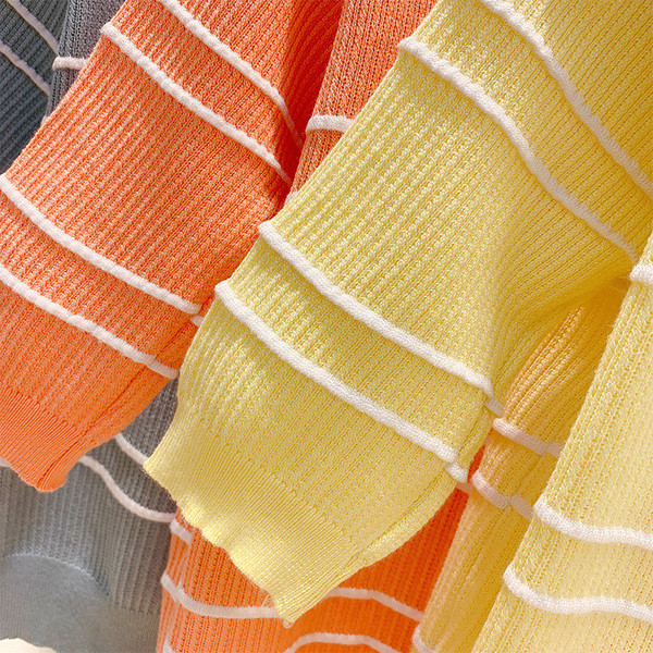 Bluza de dama cu maneci 3/4 in trei culori