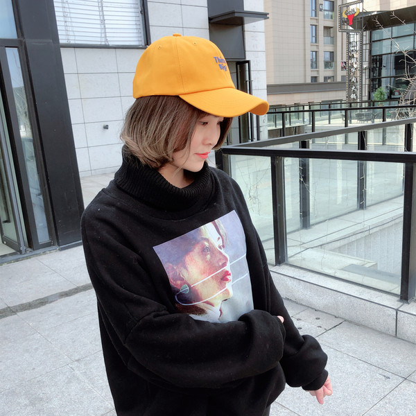 Palarie de dama cu vizor potrivita pentru toate anotimpurile in mai multe culori