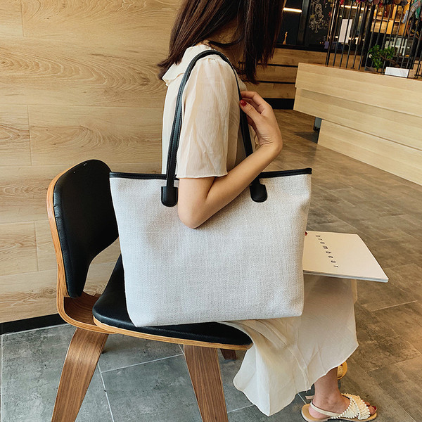 Nagy női válltáska három színben