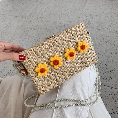 Geanta de dama actuala cu flori in mai multe culori