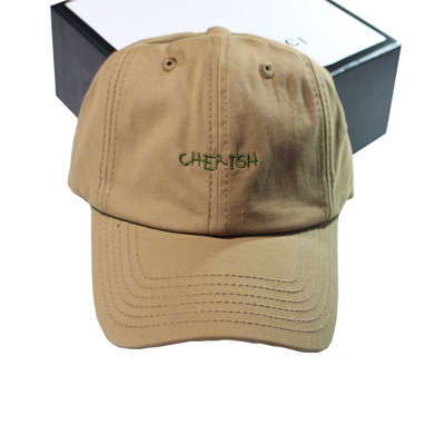 Дамска спортно-ежедневна шапка с козирка в четири цвята 