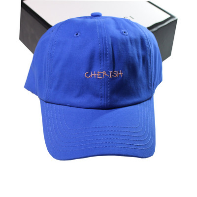 Дамска спортно-ежедневна шапка с козирка в четири цвята 