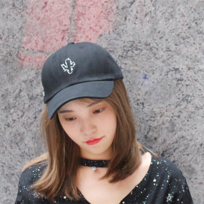 Palarie de vara de dama cu vizor cu diferite broderii