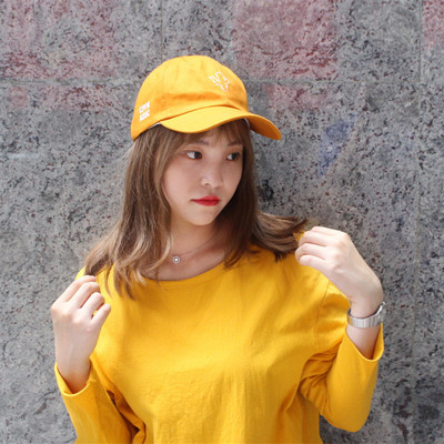 Palarie de vara de dama cu vizor cu diferite broderii