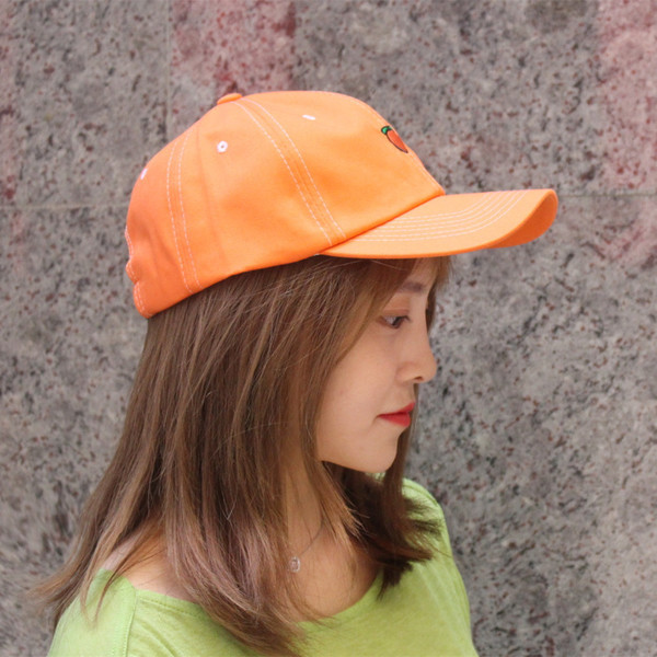 Palarie de vara de dama cu vizor cu diferite broderii