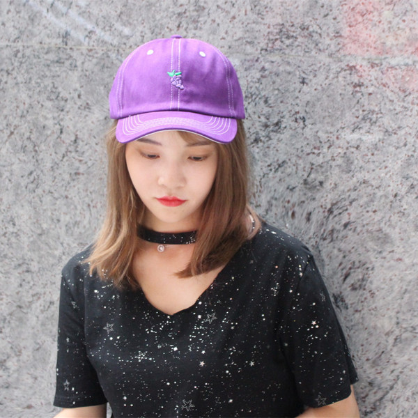 Palarie de vara de dama cu vizor cu diferite broderii