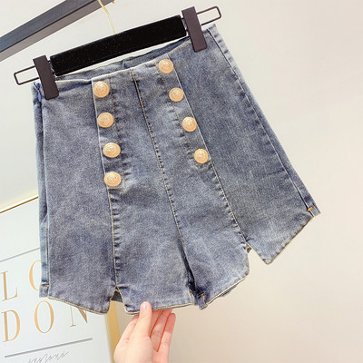 Pantaloni scurti de damă cu talie înaltă și nasturi în două culori