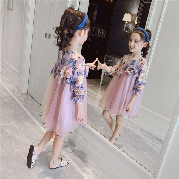 Rochie eleganta pentru copii cu maneci lungi si tul de culoare roz