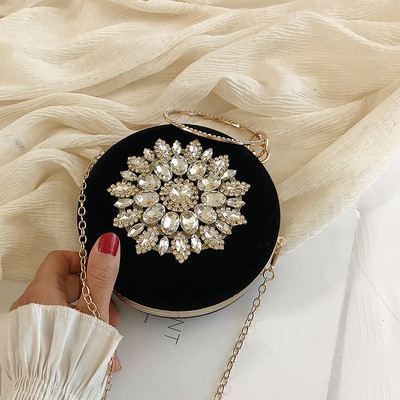 Geanta de dama eleganta in forma rotunda cu pietre in mai multe culori