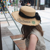 Palarie de plaja de dama eleganta cu dantela si broderie