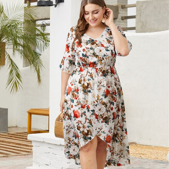 Ежедневна дамска рокля с 3/4 ръкав и флорален десен асиметричен модел