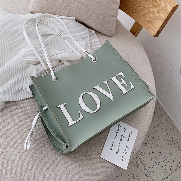 Geanta casual dama din piele ecologica cu inscriptie in mai multe culori