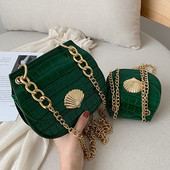 Set doua genti cu elemente metalice in mai multe culori