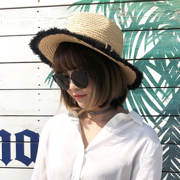 Palarie de plaja eleganta de dama in culoare bej