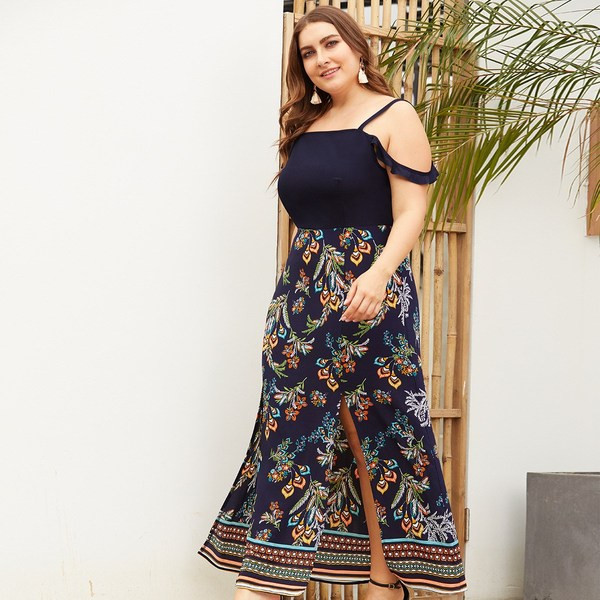 Rochie modernă de damă cu bretele și fante în negru